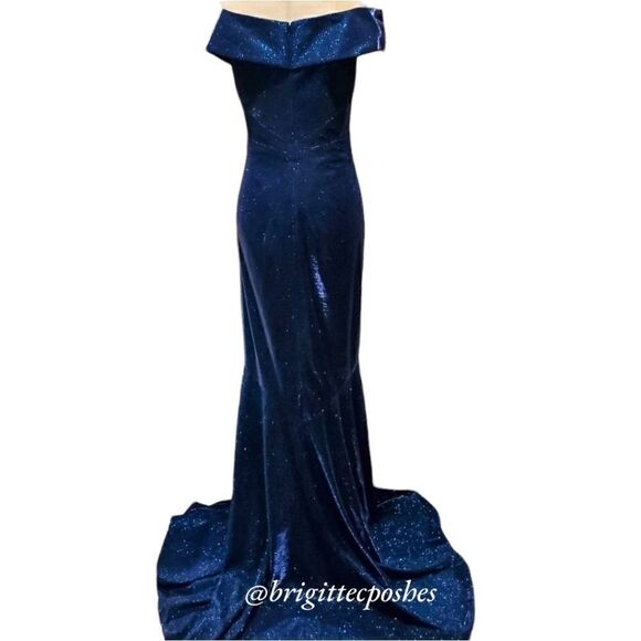 RENE RUIZ Off-The-Shoulder Mermaid Glitter Gown - Picture 6 of 11